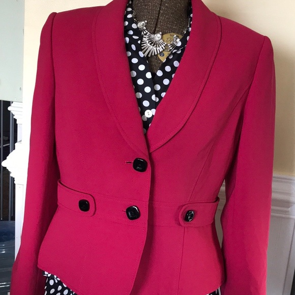 Tahari Jackets & Blazers - Tahari Hot Pink Blazer-8P